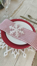 Load and play video in Gallery viewer, Winter White Snowflake Charger/Placemat Set
